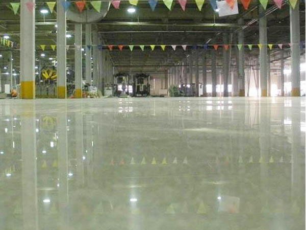 固化地坪和環(huán)氧地坪區(qū)別